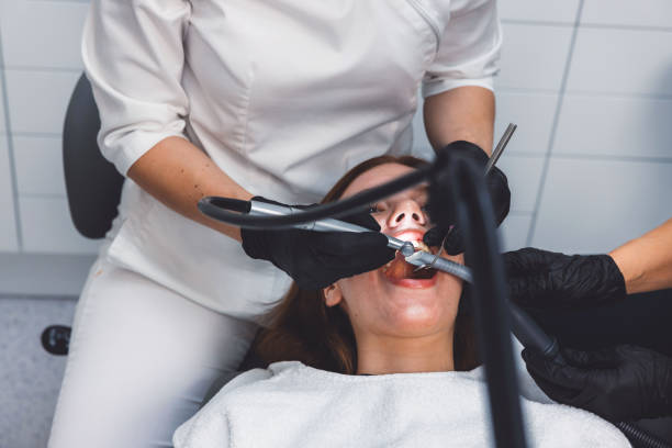Best Cracked Tooth Emergency Dentist  in Great Neck Estates, NY